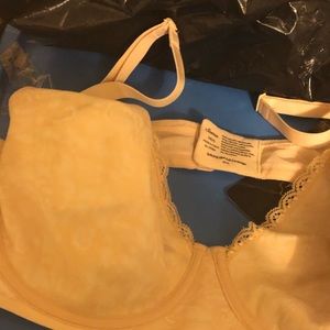 Never used new without tags soma bra